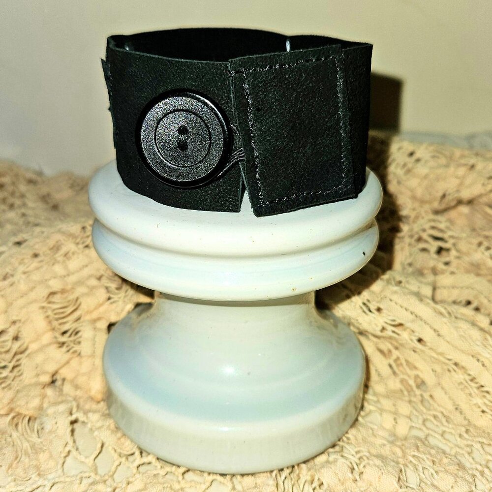 Stevie Nicks Wild Heart Black Leather Cuff Bracelet Hippie Gypsy Soul Jewelry - Picture 9 of 9